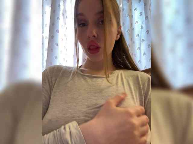 Dashahot8989 webcam
