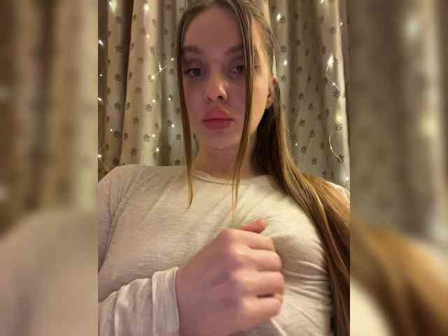 Dashahot8989 webcam