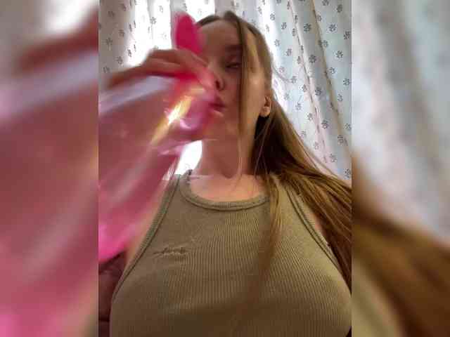 Natalymoodhot Live Webcam on BongaCams