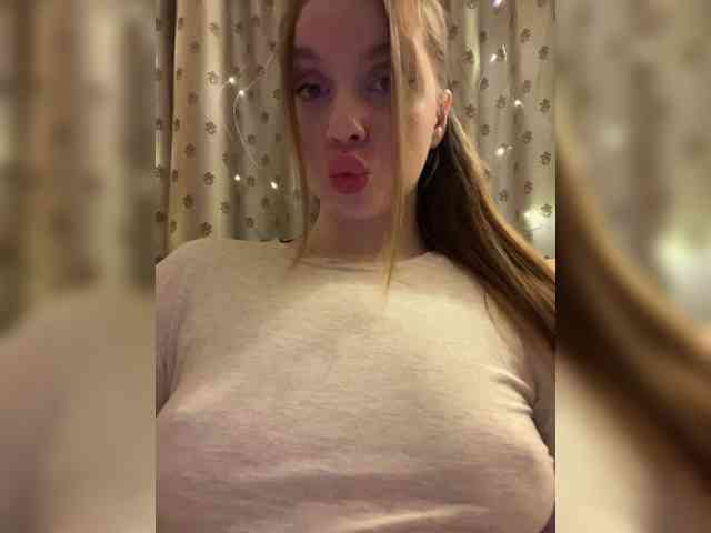 Dashahot8989 webcam