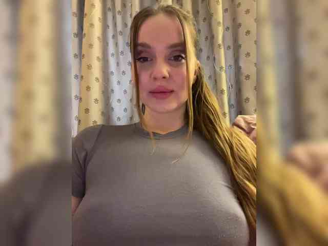 Dashahot8989 webcam