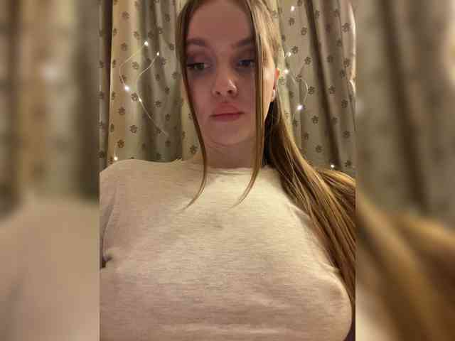 Dashahot8989 webcam