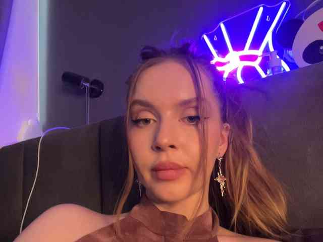 KissMay webcam