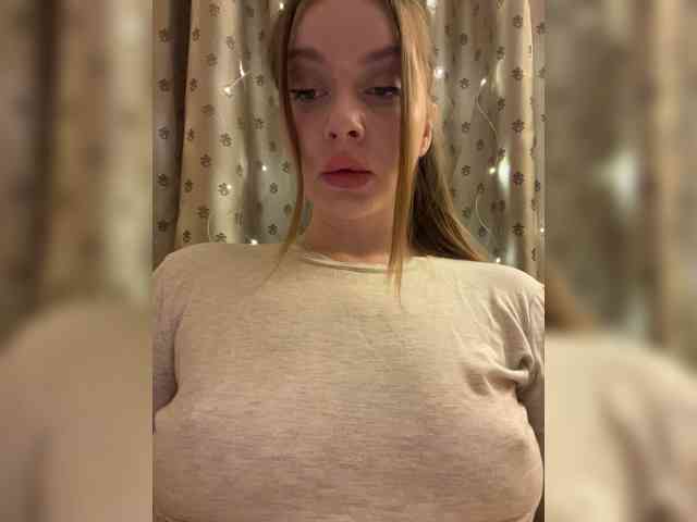 Dashahot8989 webcam