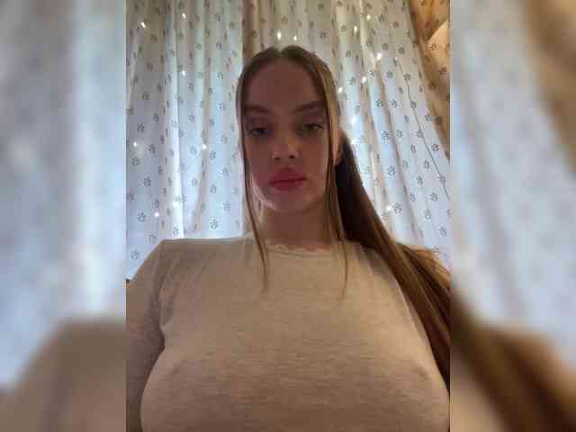 Модель: Stonykiss