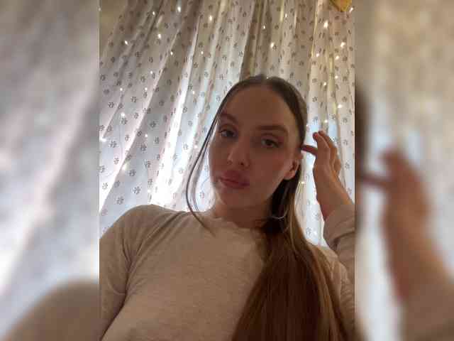 Модель: Stonykiss