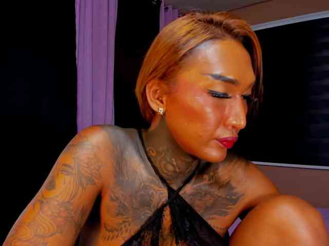 EBONYROXY Sex Cam Show