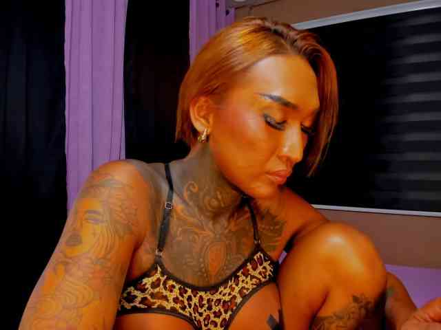 EBONYROXY Sex Cam Show