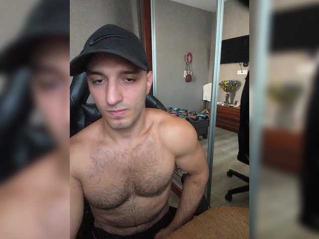 HandsomeHercules