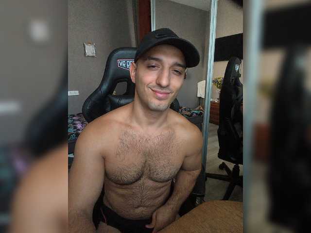 HandsomeHercules