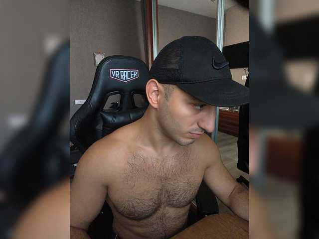 HandsomeHercules