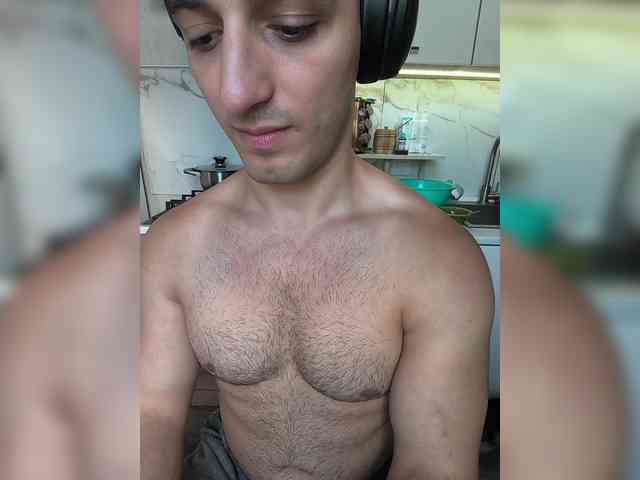 HandsomeHercules Sex Cam Show
