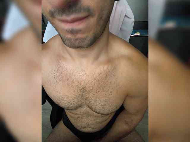HandsomeHercules Sex Cam Show