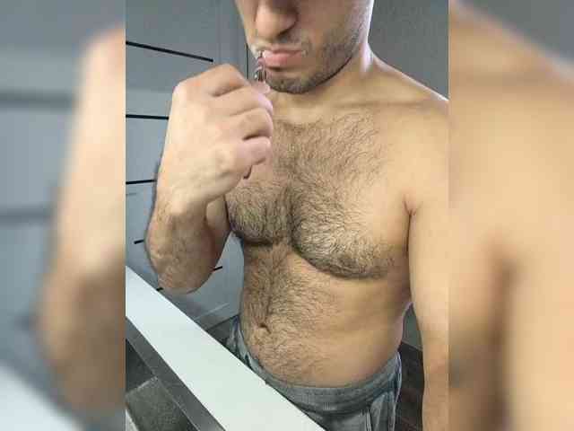 HandsomeHercules