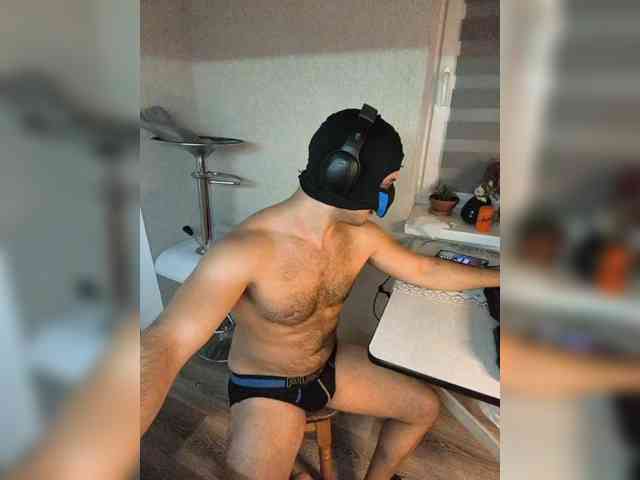 HandsomeHercules
