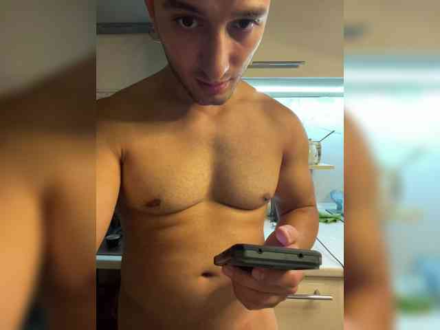 HandsomeHercules