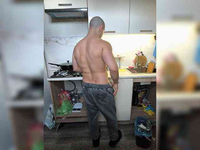 HandsomeHercules