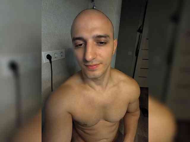 HandsomeHercules