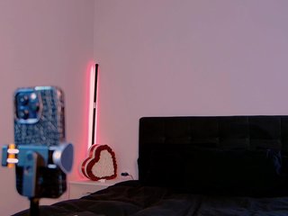 Niinarosee Porn Show