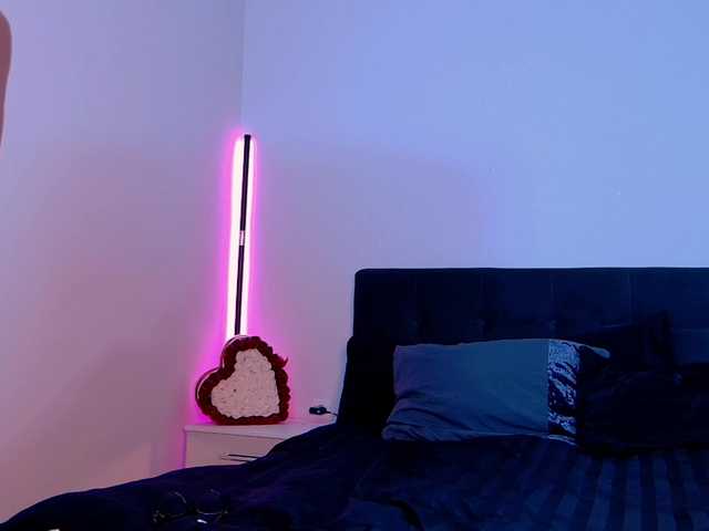 NinaRosee live webcam show