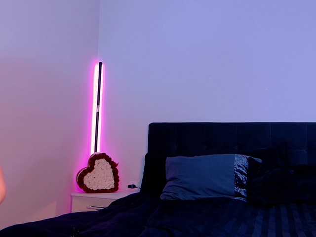 NinaRosee live webcam show