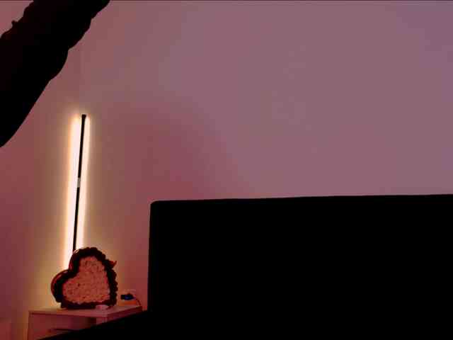 live chatting NinaRosee