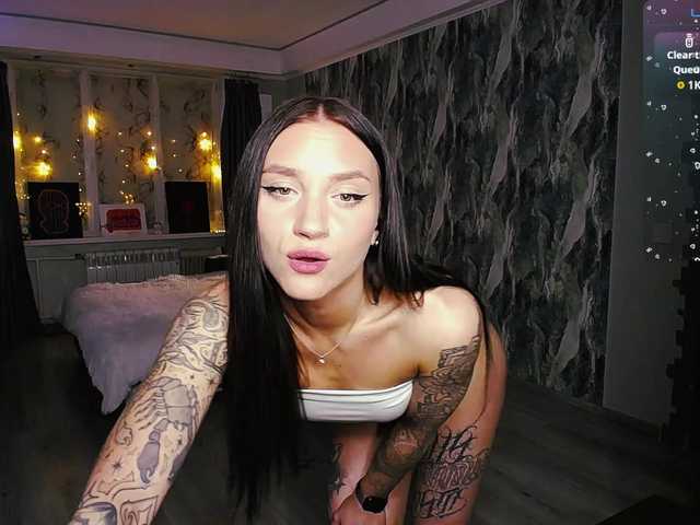 sweetiekittie's BongaCams show and profile