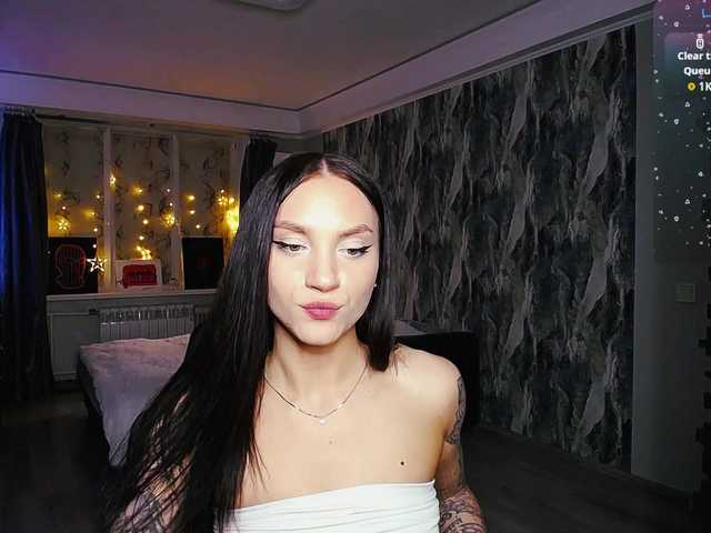 sweetiekittie's BongaCams show and profile