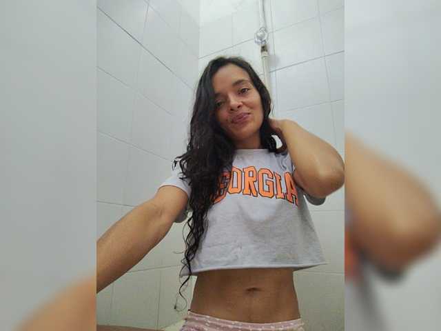 Paisa-Guapa live cam on BongaCams