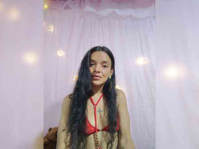 SmileLovely webcam
