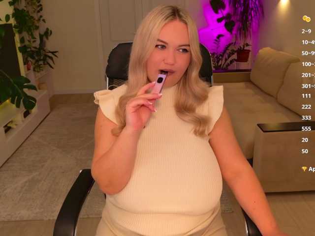 Angel-A live cam on BongaCams