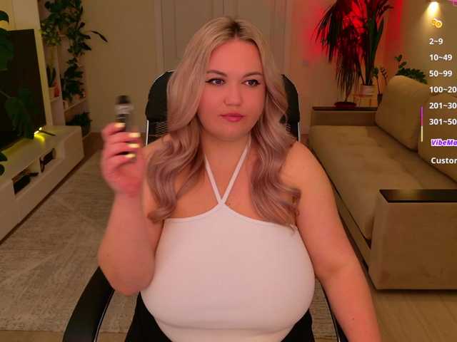 Angel-A's BongaCams show and profile