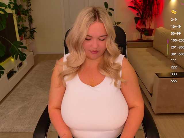 Angel-A live webcam show