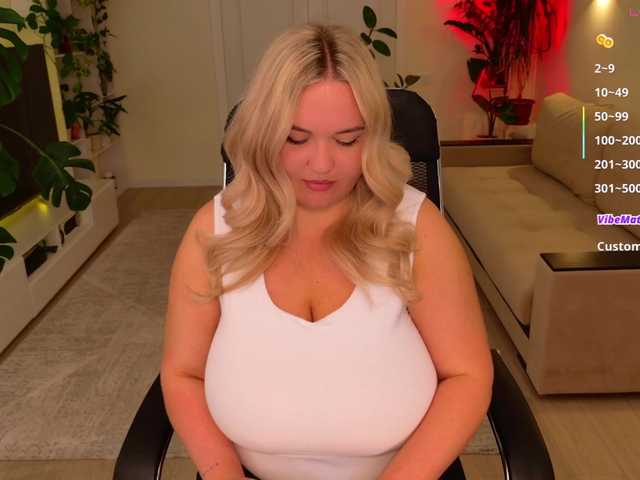 Angel-A live webcam show