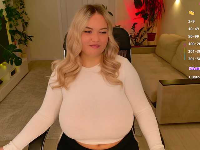Angel-A live cam on BongaCams
