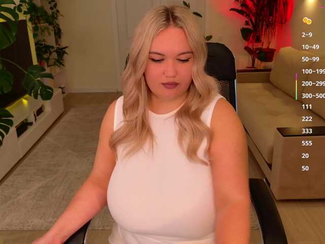 Angel-A live webcam show