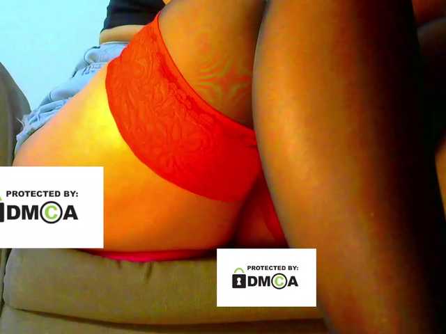 FeminaF live cam on BongaCams