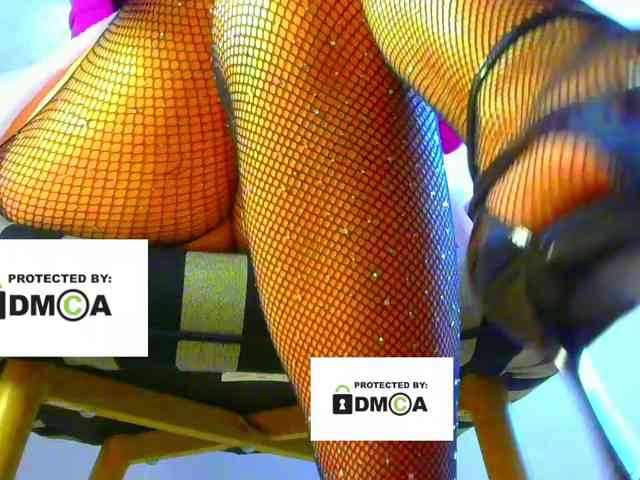 FeminaF webcam