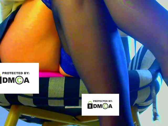 FeminaF webcam