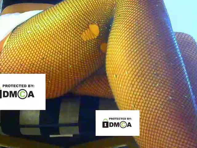 FeminaF webcam