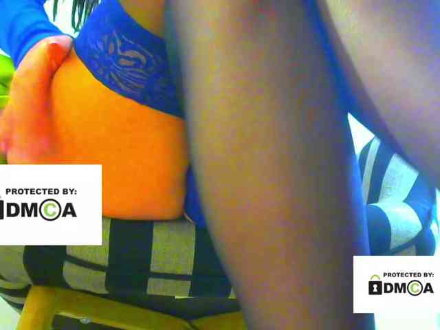 FeminaF webcam