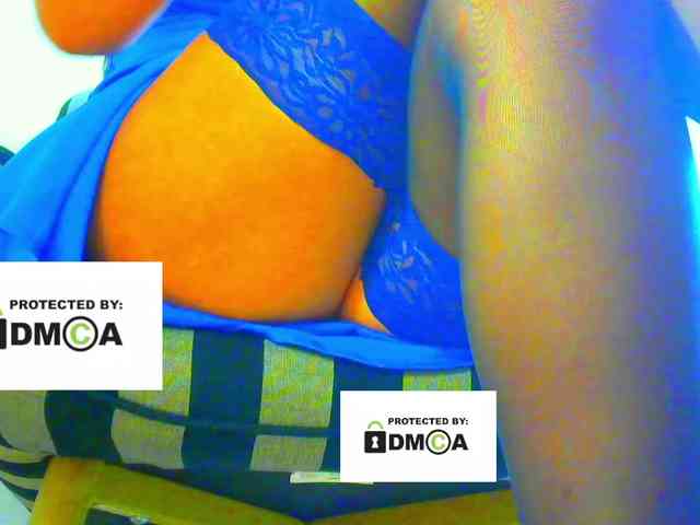 FeminaF webcam