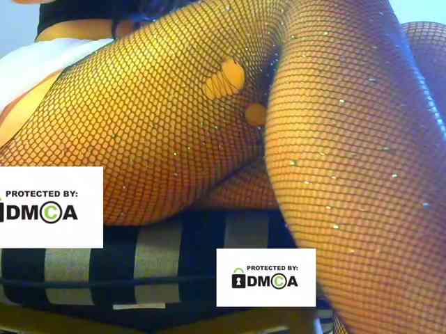 FeminaF webcam