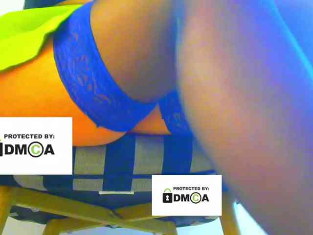 FeminaF webcam