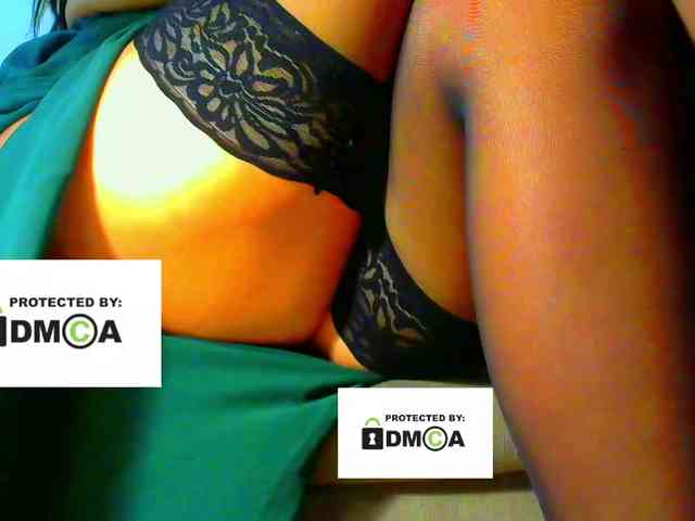 FeminaF webcam
