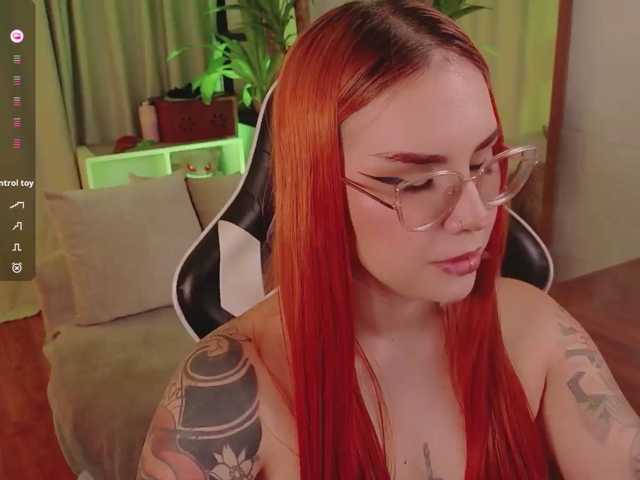 ArannaMartine live cam on BongaCams