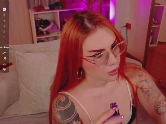 ArannaMartine, en directo ahora en BongaCams