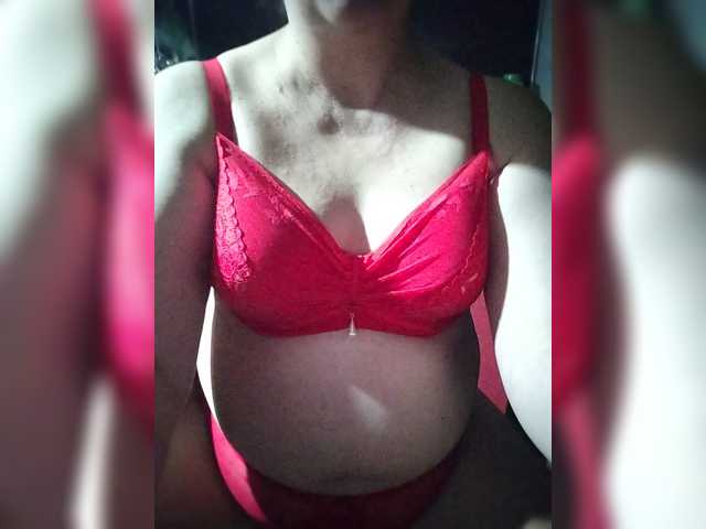 Mia883 live cam on BongaCams