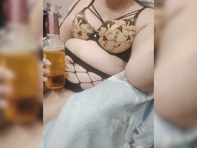 Mia883 live cam on BongaCams