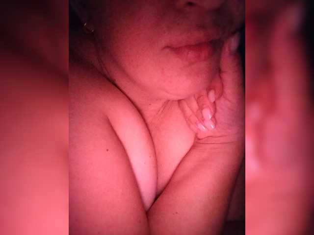 Mia883 live cam